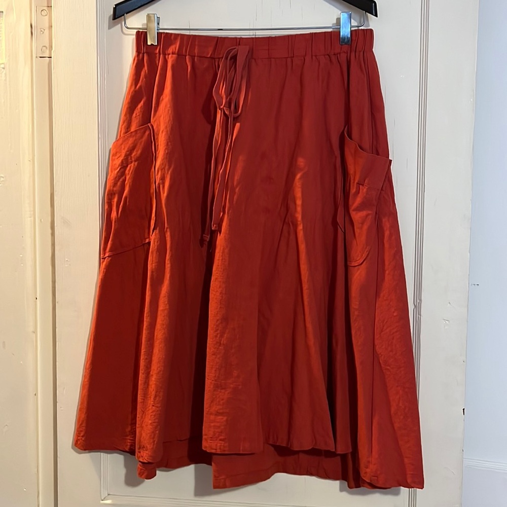 Skirt with pockets!